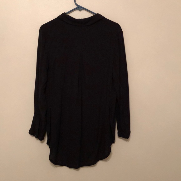 •Nordstrom• high/low button-up blouse - Picture 3 of 6